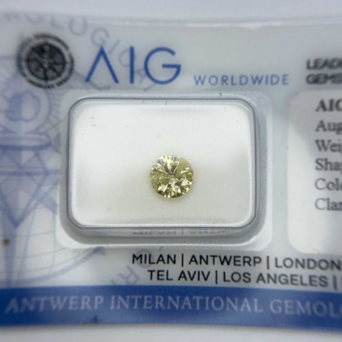 Естествен диамант 0.60ct AIG – Брилянт Fancy Yellow за пръстен бижу