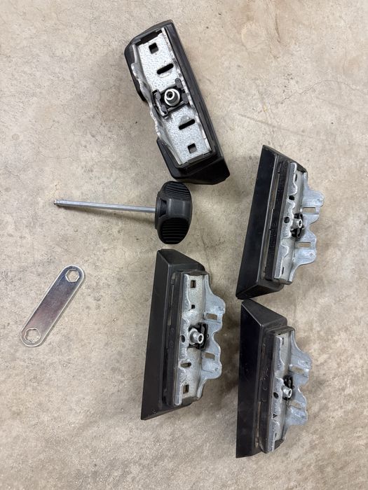 Thule WingBar Edge напречни греди за BMW G20