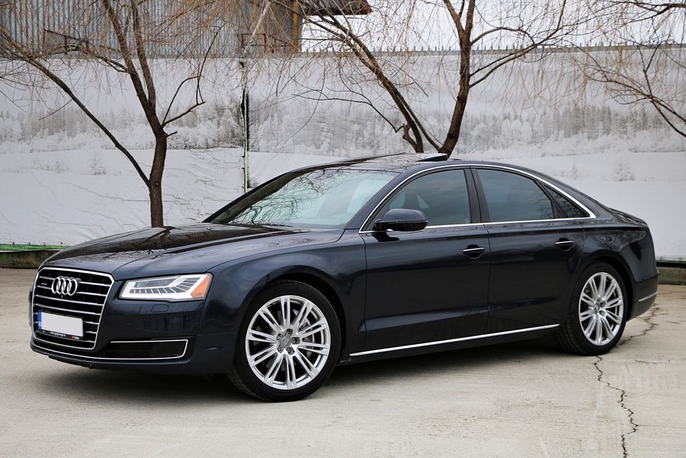 Vând Audi A8 333 cp 2016