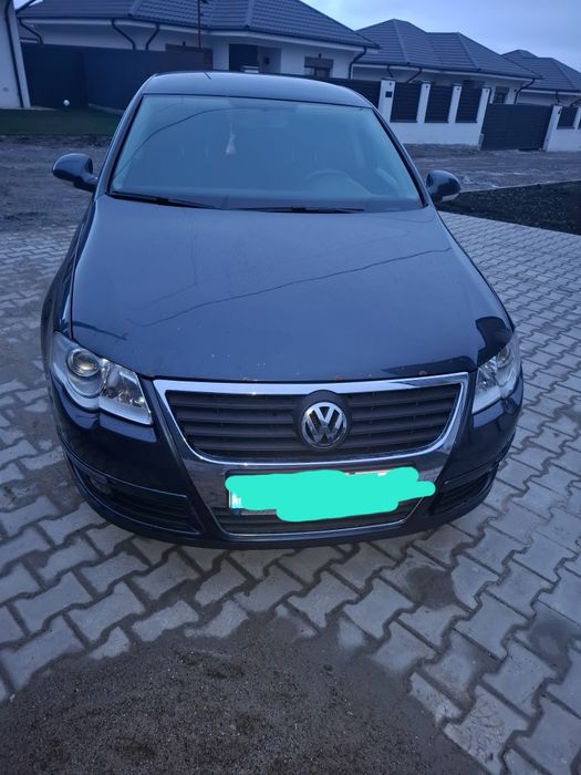 Vând VW Passat 2006,climă,4 geamuri electrice, pilot automat