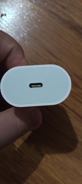 Блок от зарядки без шнура