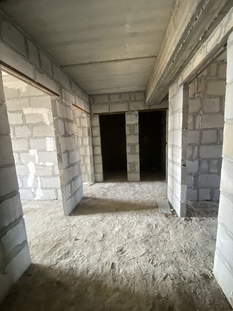 Продается квартира в новостройке 5 этаж
