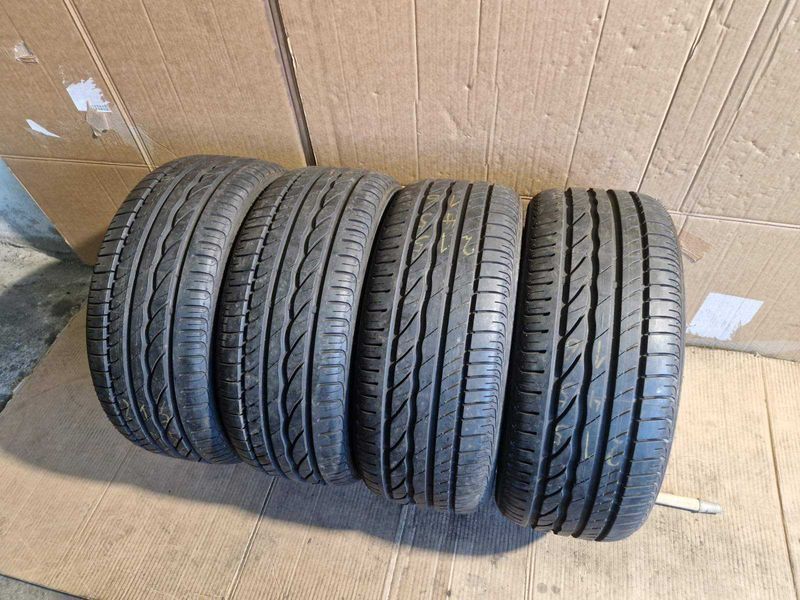 4 Bridgestone R16 215/45
летни гуми DOT2617