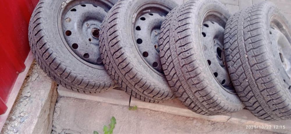 Р15 комплект диск шины