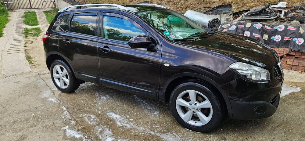 Vând Nissan Qashqai