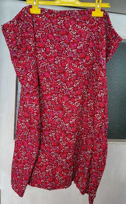 Дамски костюми запазени, качествени,  кафяв сив вълнен