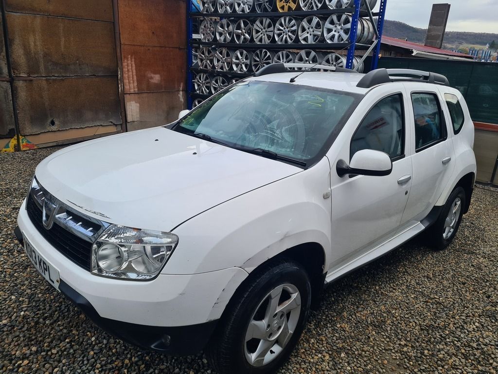 Dezmembrez Dacia Duster 1.5 Dci 2010-2013