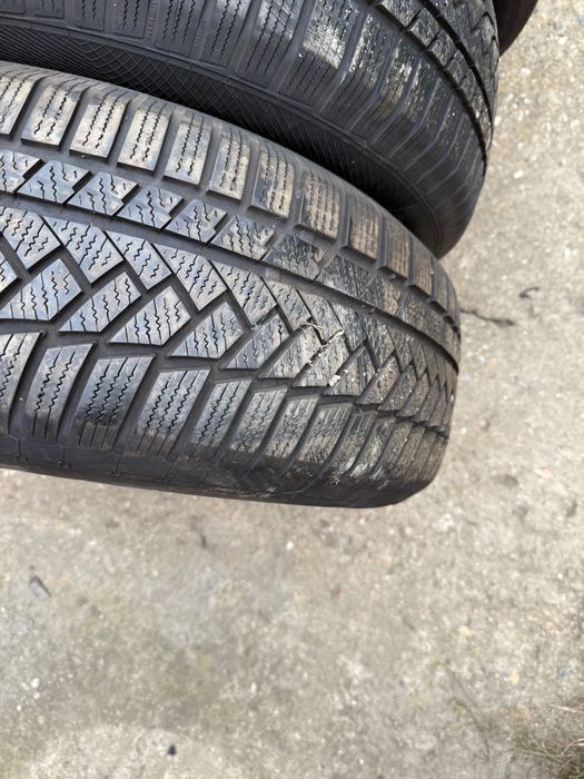 Anvelope de Iarna Continental 235/65R17 104H