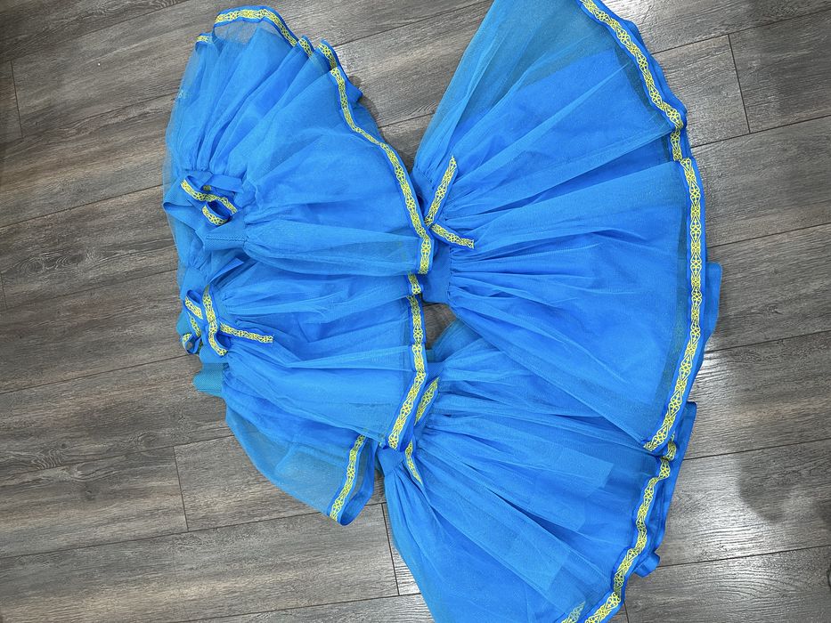 Голубая юбка пачка