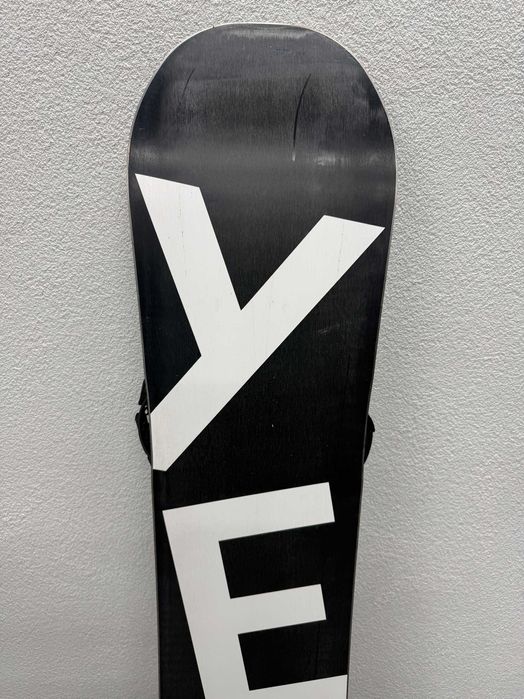 placa snowboard yes basic L146cm
