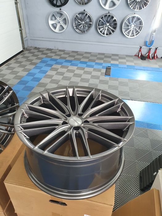 Jante Audi/ Mercedes R20