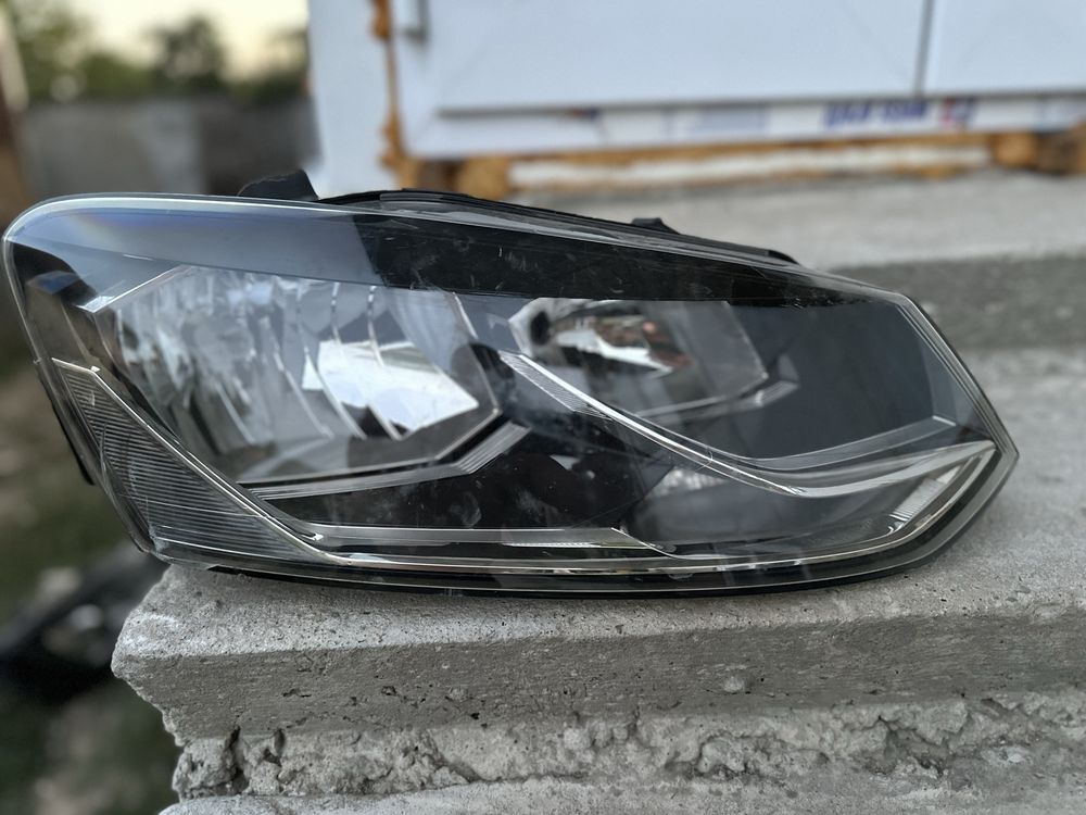 Фар vw polo v