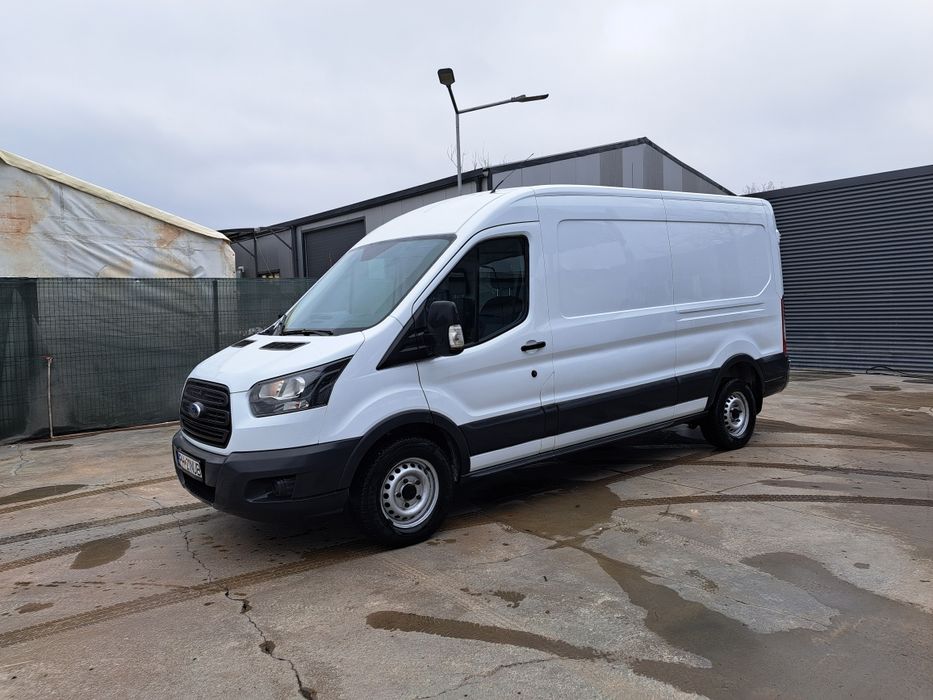 Ford Transit autoutilitara marfă