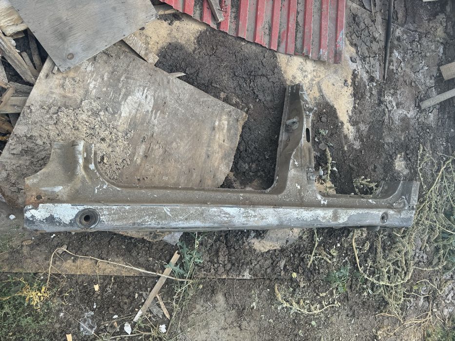 Мерседес луфарик парог хороший  состаяние