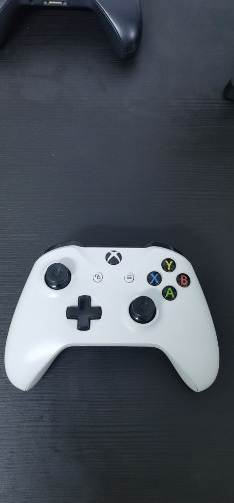 Xbox one s + jocuri