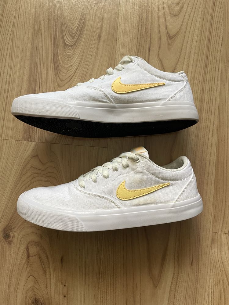NIKE SB / мъжки спортни обувки/сникърси US9/42,5