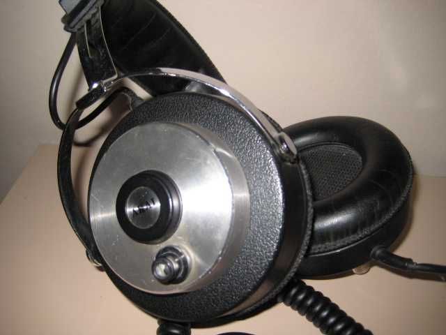 Слушалки AKAI ASE 30