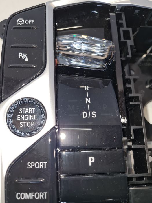 Selector trepte+consola centrala BMW X7 G07 / cod-5A6AEE5 / 2018-2025