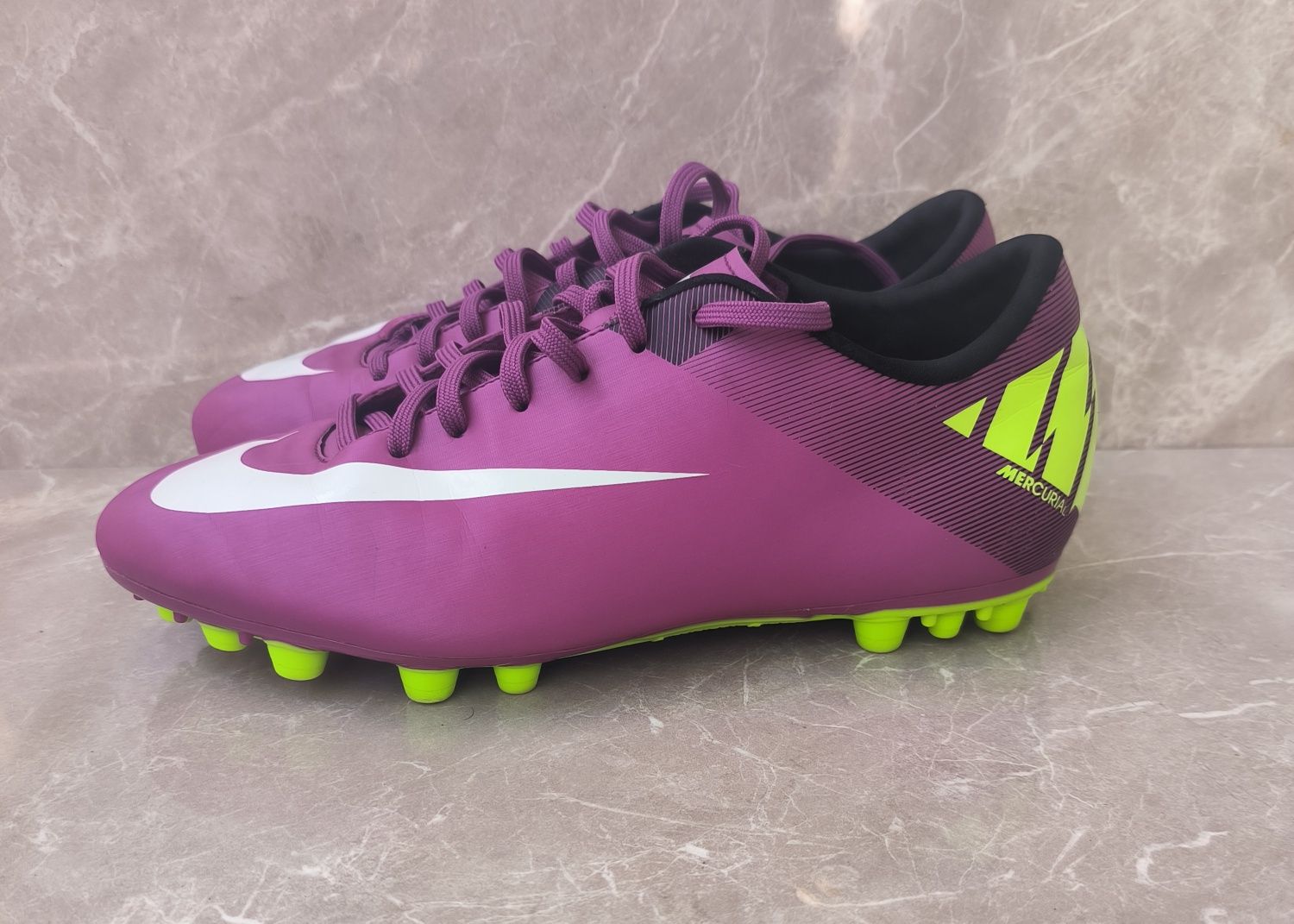 Nike Mercurial футболни обувки бутонки 42