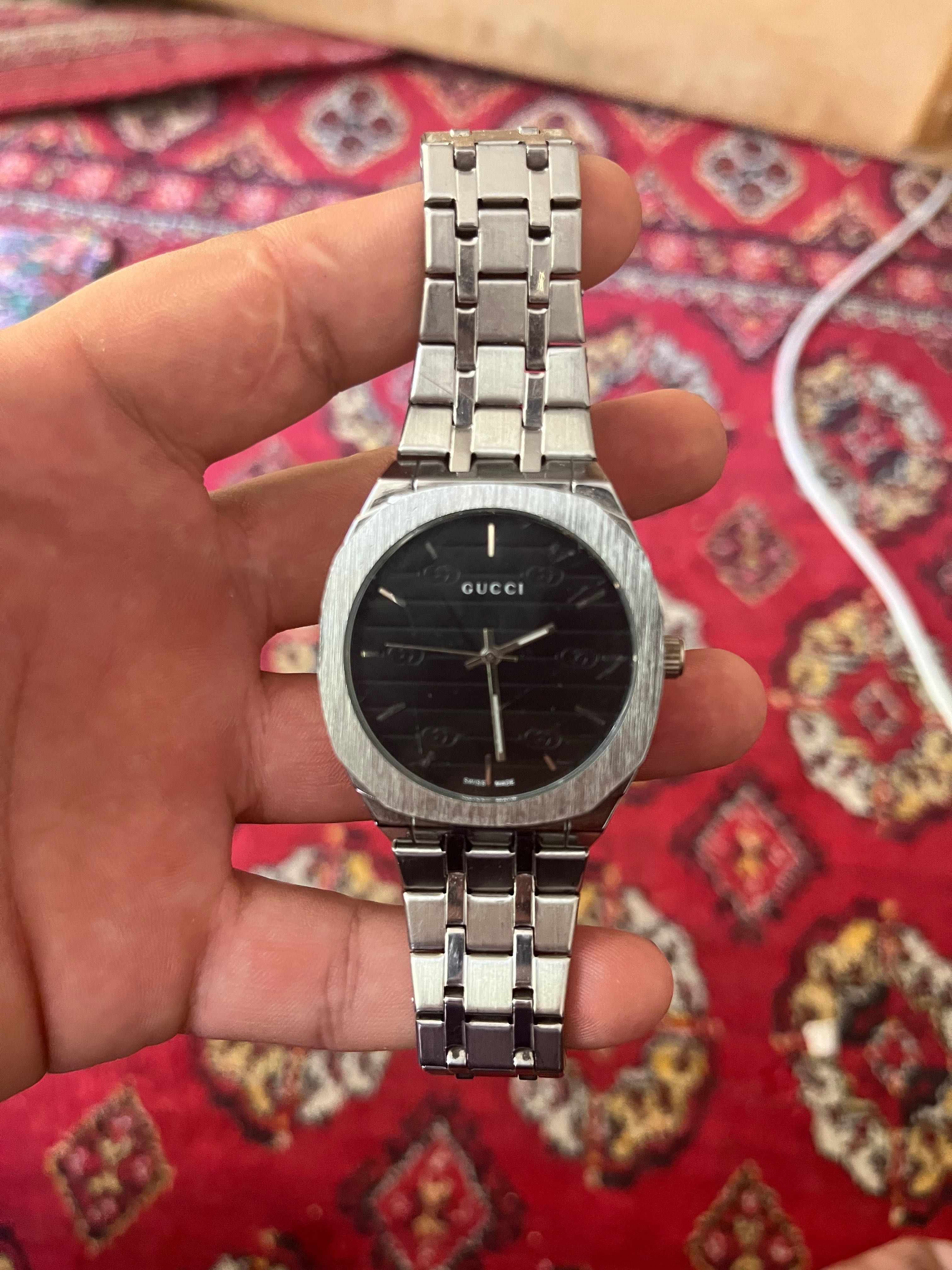 Часы  gucci soat