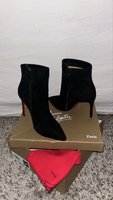 Cizme christian louboutin pe stoc 38