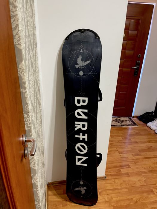 Placa snowboard 162 cm burton cu legaturi burton