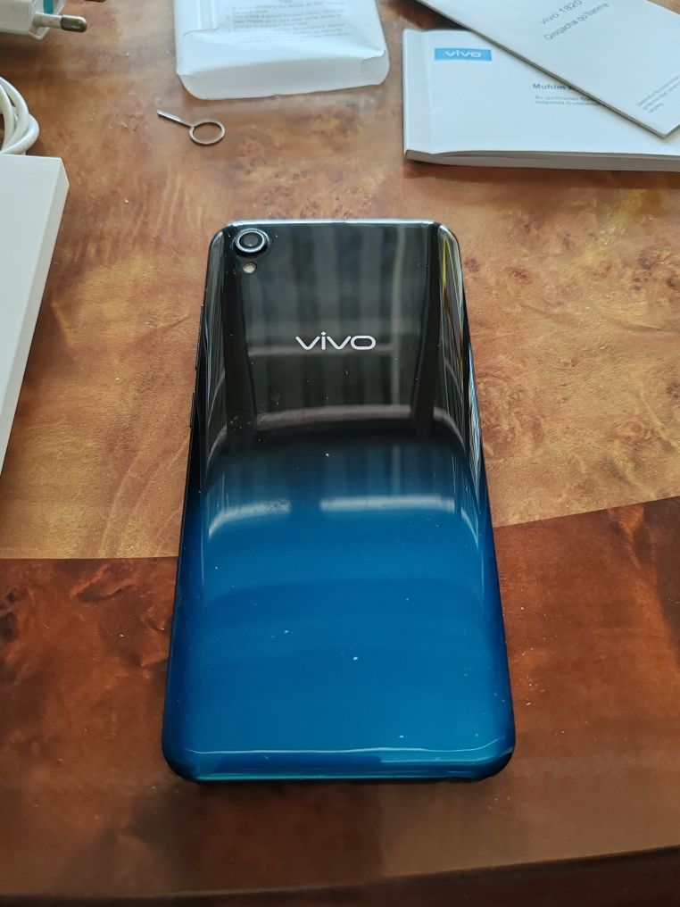 Сотовый телефон VIVO y91c