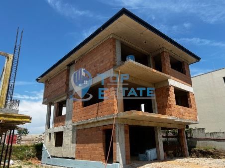 Продава се Къща в Велико Търново, Център - 310 кв.м за 1600 €/кв.м - Снимка #5