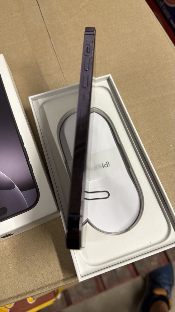 Продавам Iphone 14 Pro Max !!!