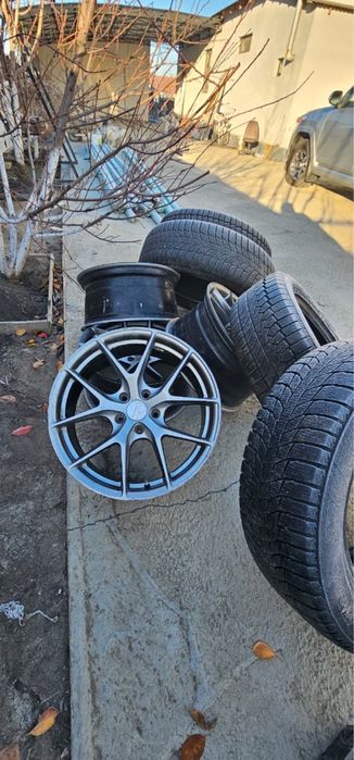 Шины и диски сатылады.