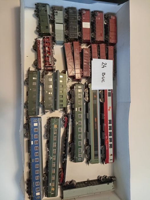 Mega set trenulete electrice