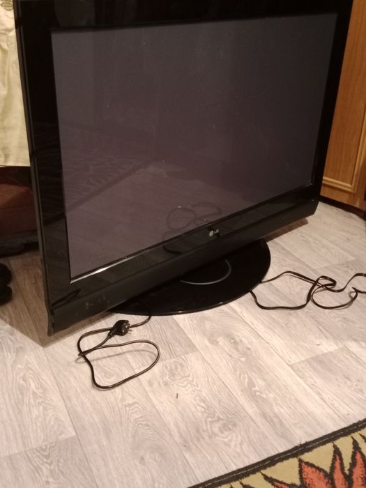 Телевизор LGсатамын запчастька