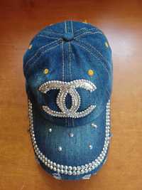 Лятна шапка Chanel