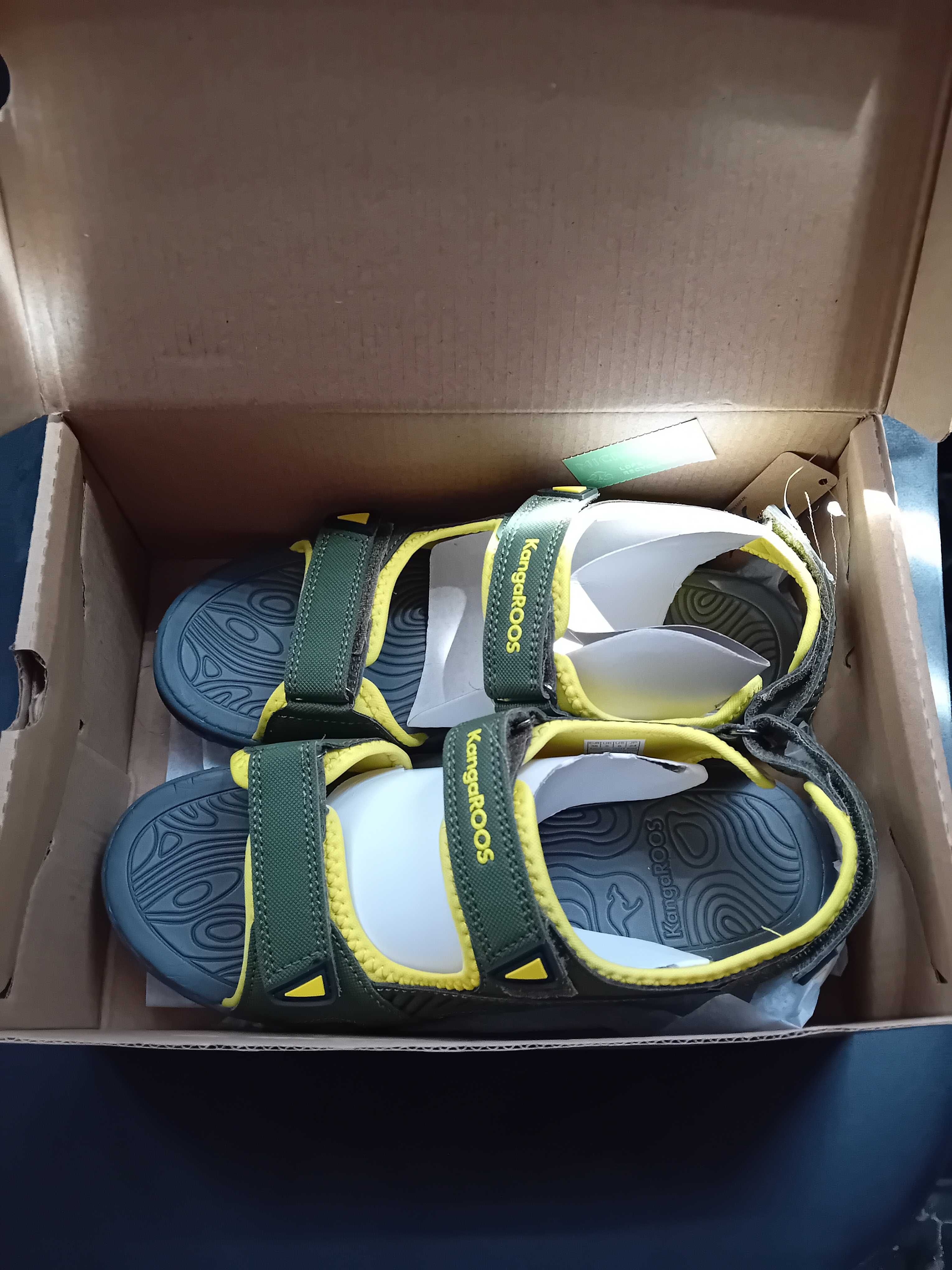 Нови сандали Kangaroos 38