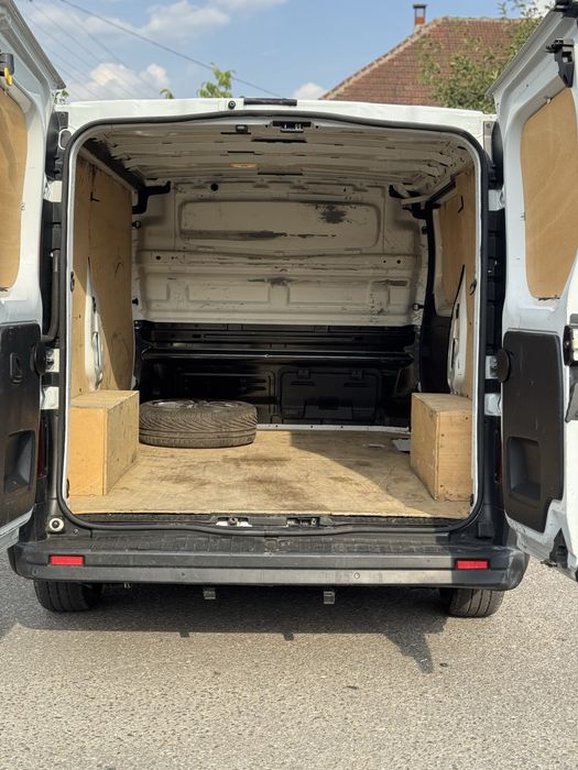 Renault trafic 2017/ 78000 km