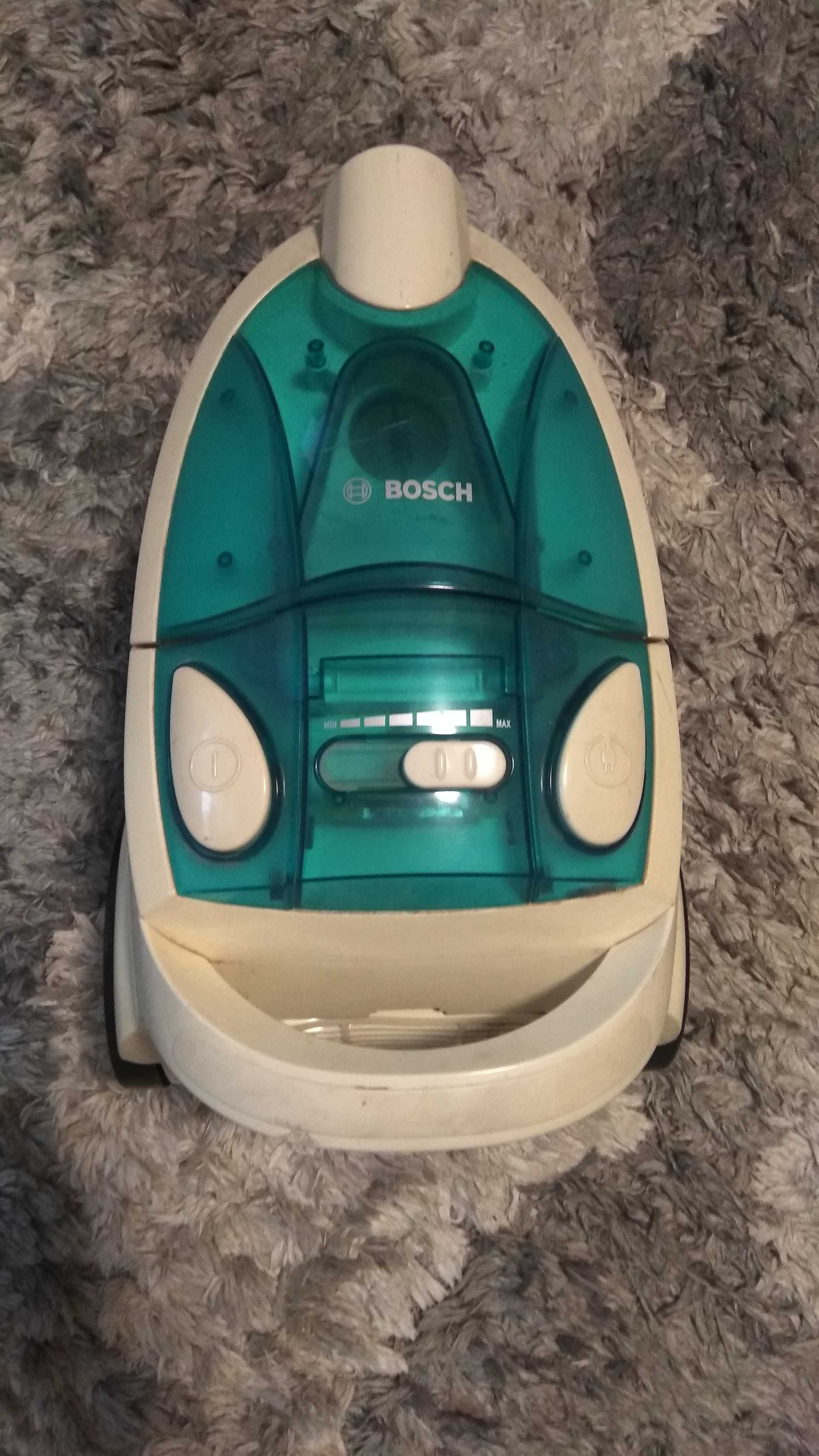 Пылесос Bosch b-825
