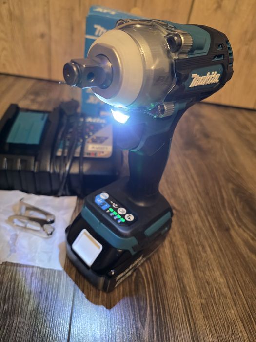 Impact Makita DTW300 18v / 2025 nou