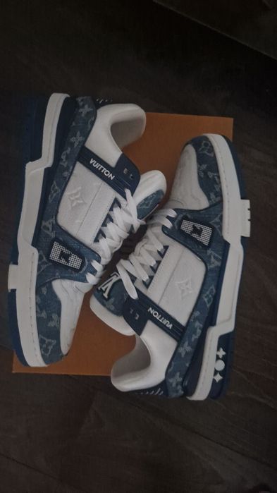 Vand adidasi Louis Vuitton Trainer