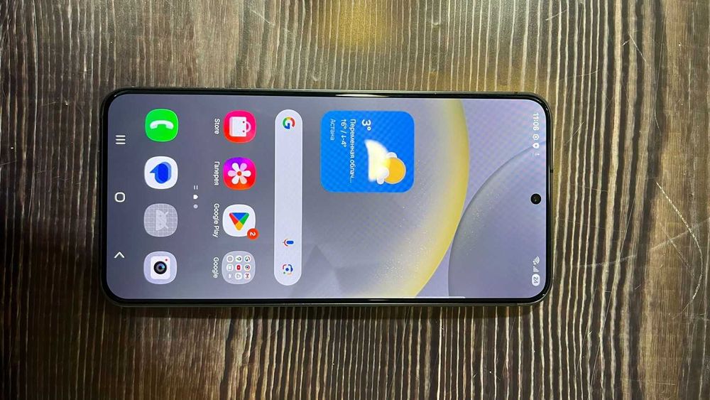 Смартфон Samsung Galaxy S24 128GB ЛОТ 739949 гСемей улВалиханова 100/1