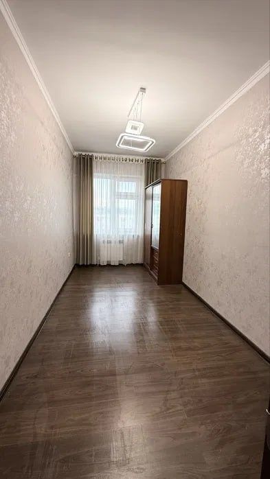 Сергели 5А 3/5/9 73 м² 2-станция Метро продаётся квартира