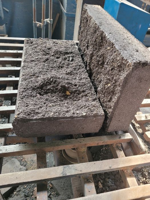 Продам рваный полублок 0,5