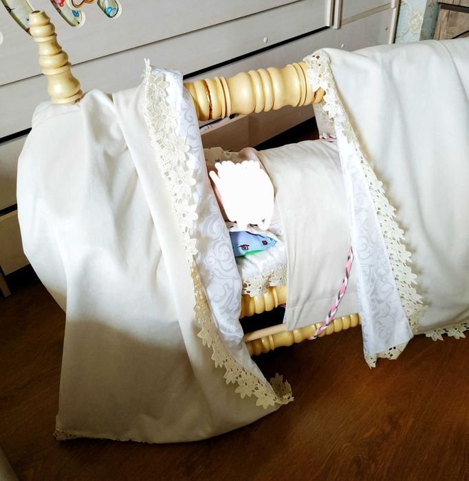 Бешик, люьлка для малышка. Beshik