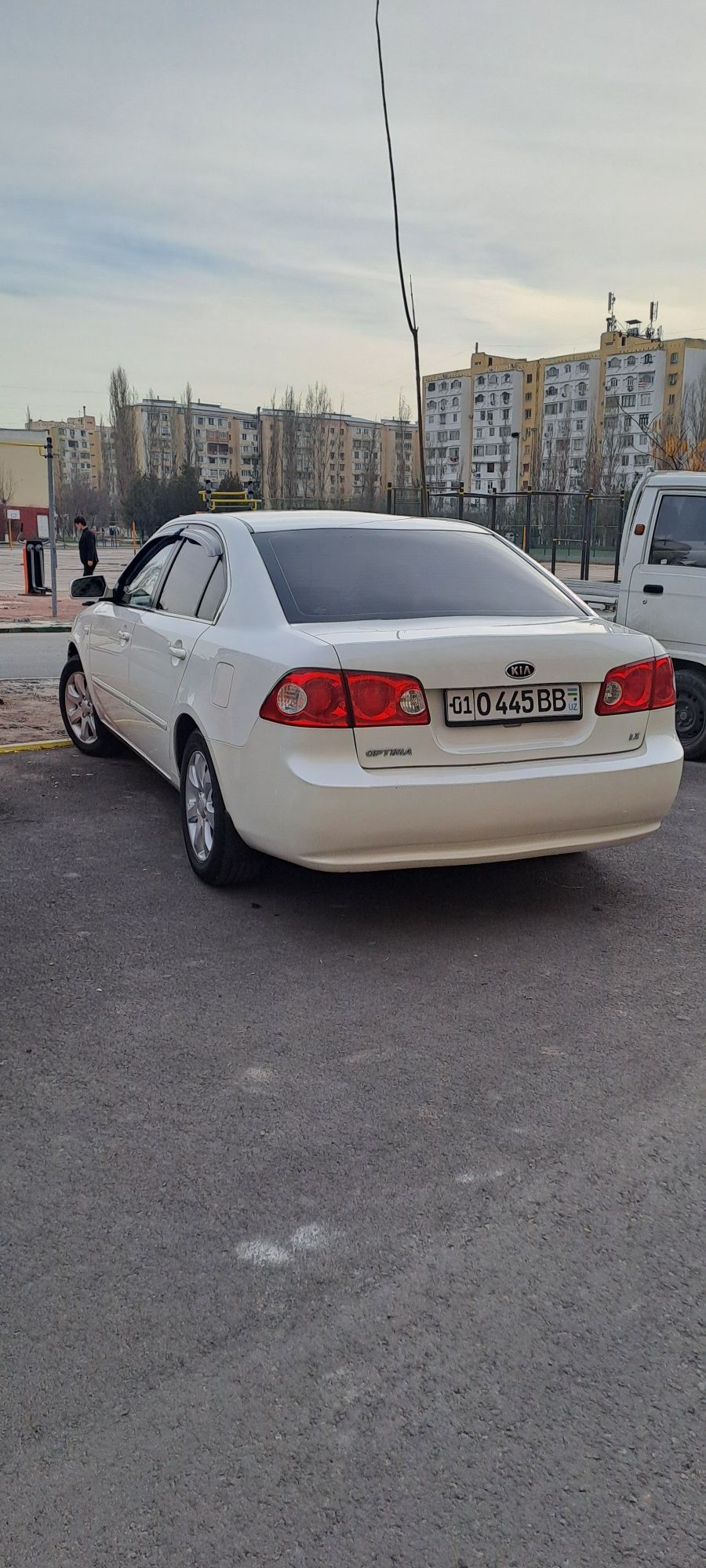 Автомобиль Kia optima