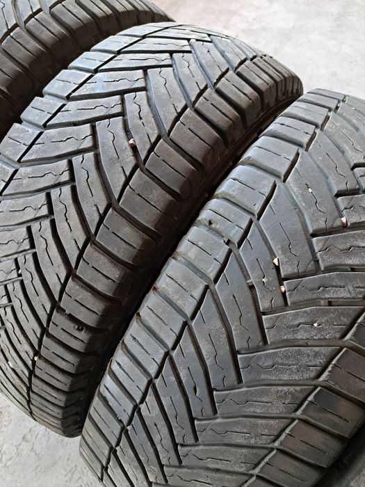 2 anvelope CrossClimate 215 65 r16C Michelin