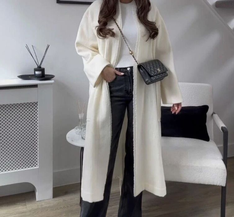 Тънко палто Zara Monteco