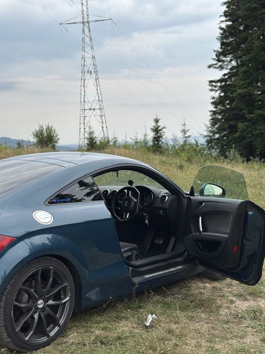 Audi TT 2009 200hp SPORT