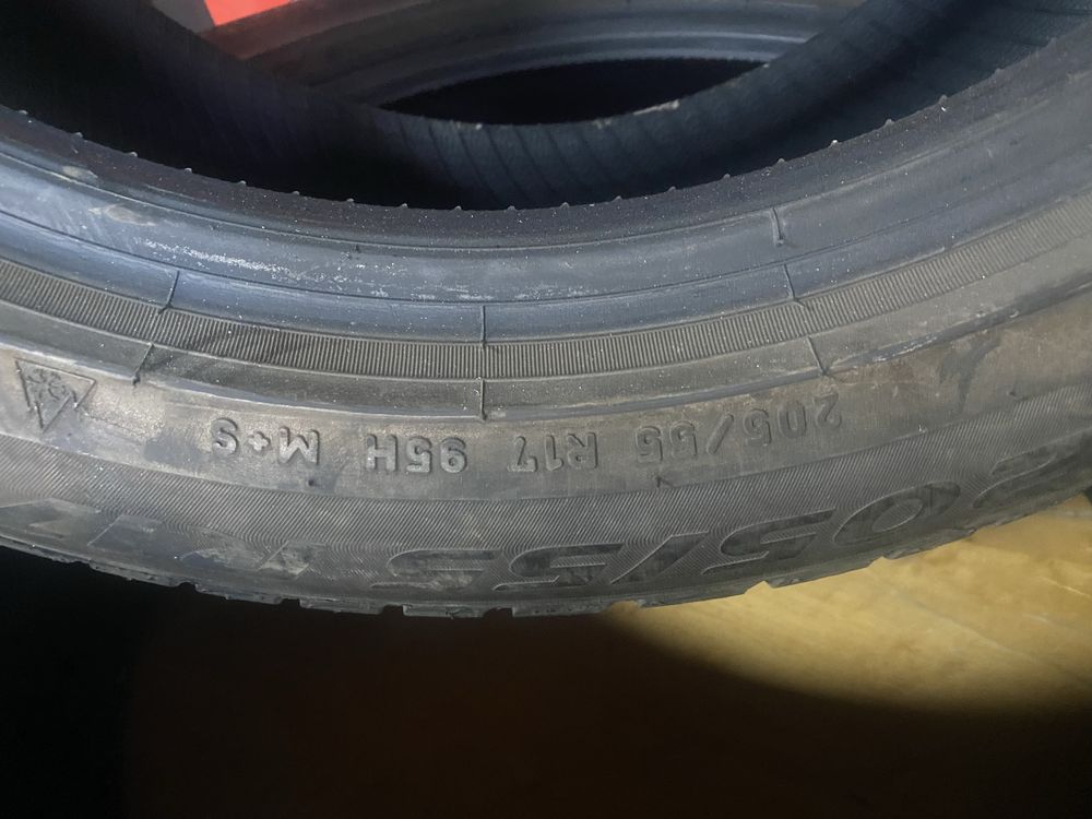 Гуми-зимни 205.55.17 Pirelli