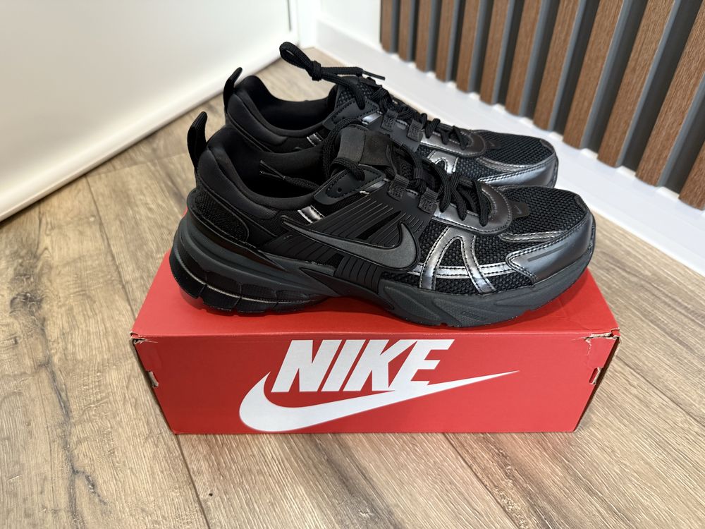 Маратонки Nike V2K Run Чисто нови !!! 44 номер !!!