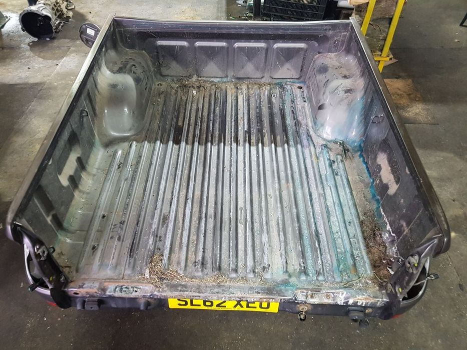 Bena Mitsubishi L200 Facelift 2010 - 2015 GRI (652)