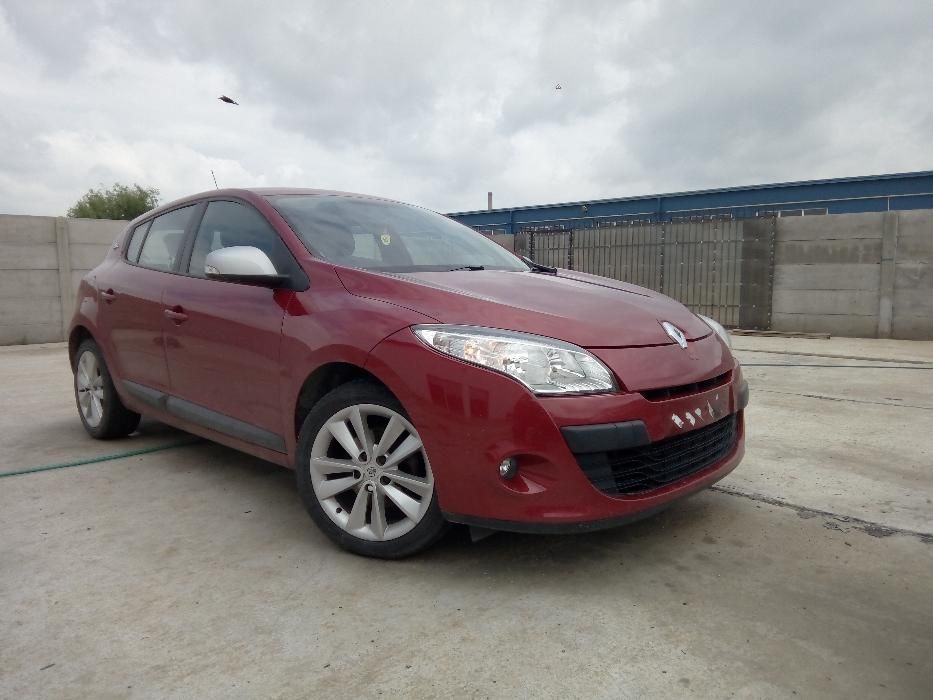 Dezmembrez/ dezmembrari Renault Megane 3 1.5 dci